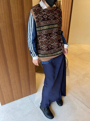 Vintage Flourishing Wool Vest!