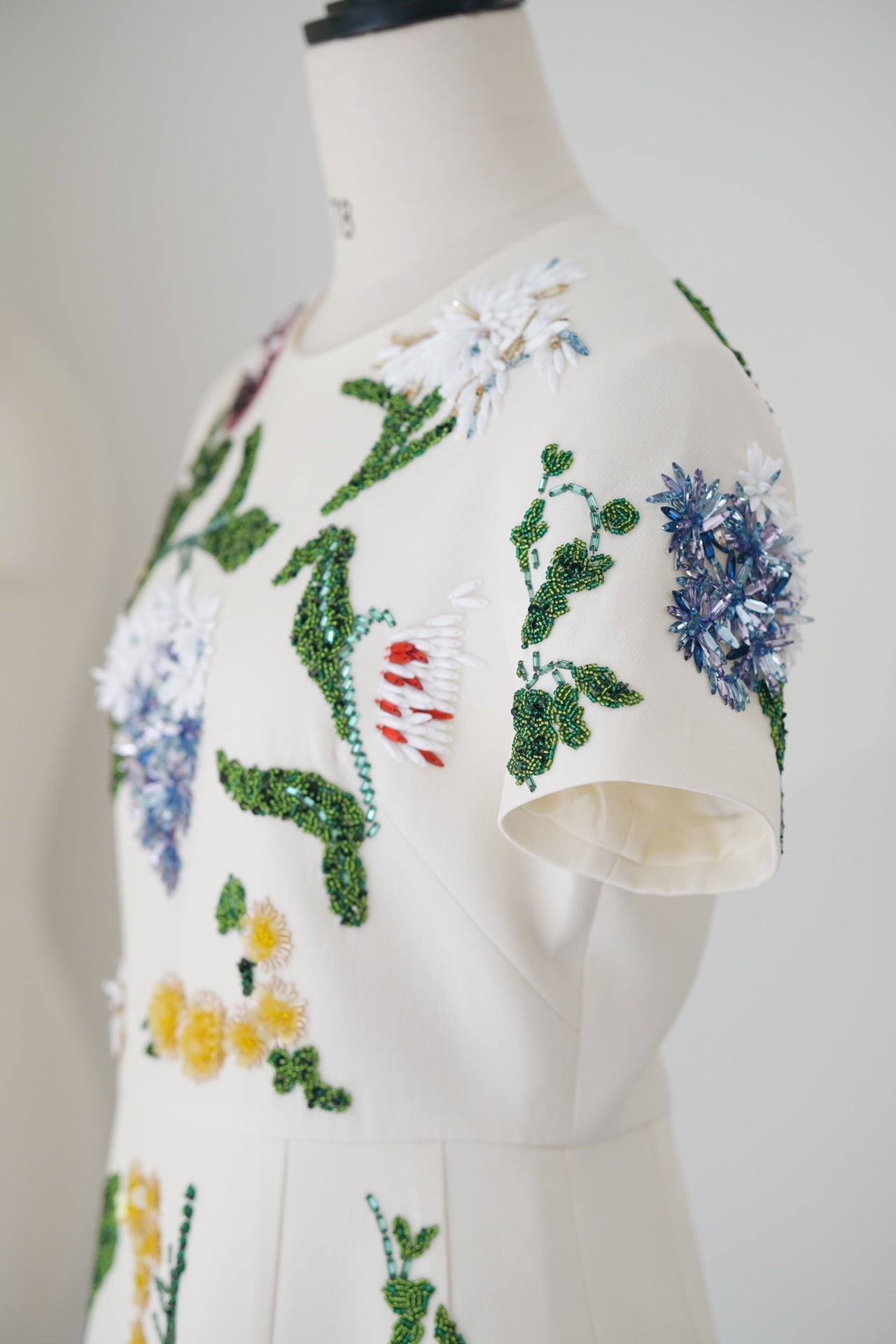Spring/Summer 24 Rhinestone Flower Embroidery Silk Wool Dress